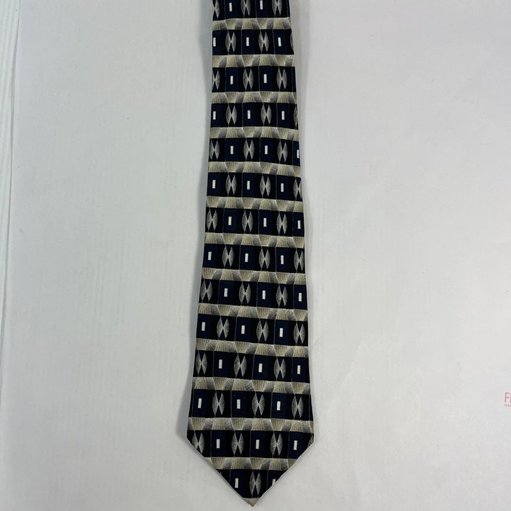 Don Loper Beverly Hills Mens Tie 4 in W x L 62in Silk Black Silver White